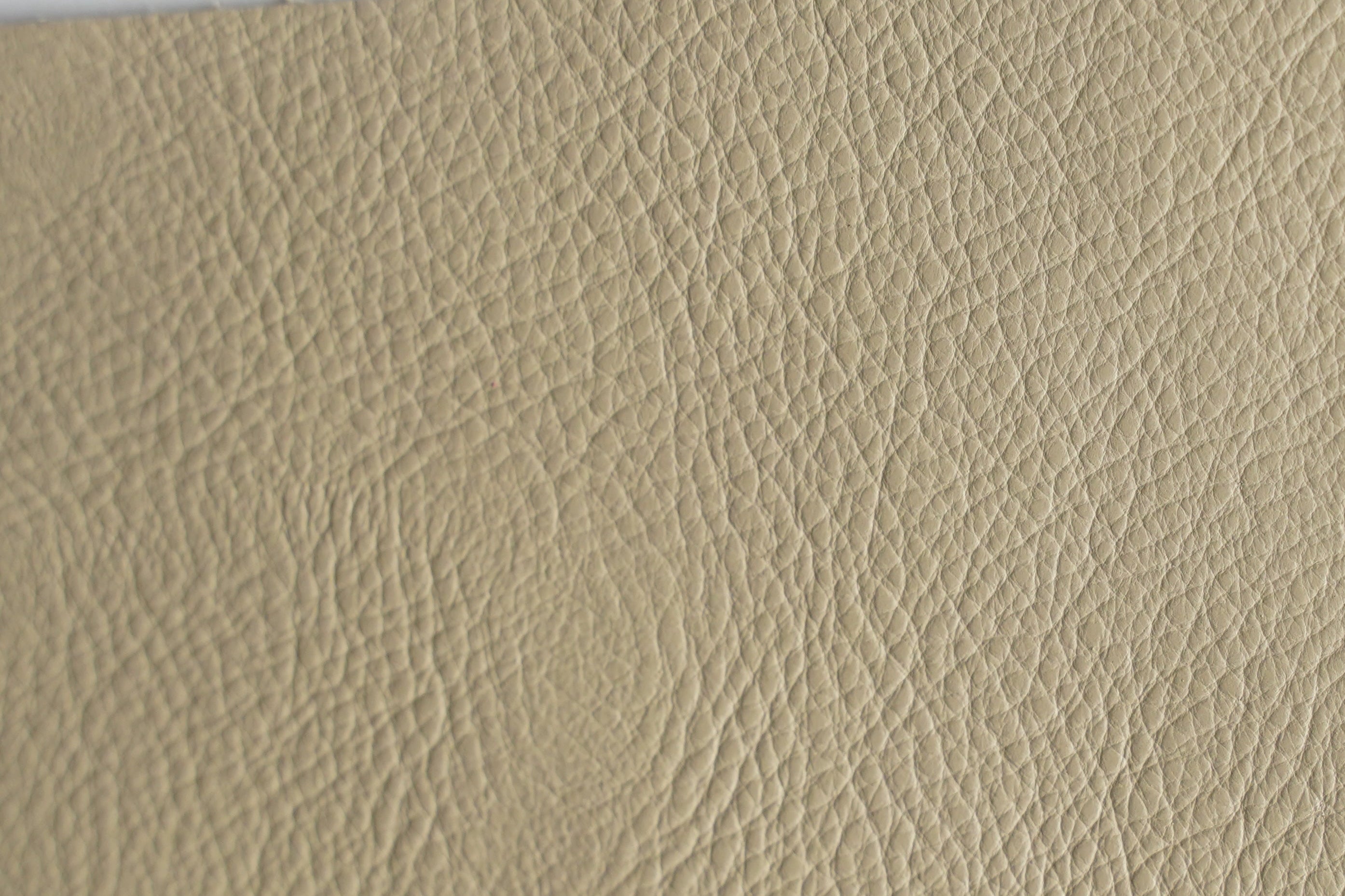 Ellington - Soft Natural Grain Texture Full Grain Cowhide Upholstery Hide