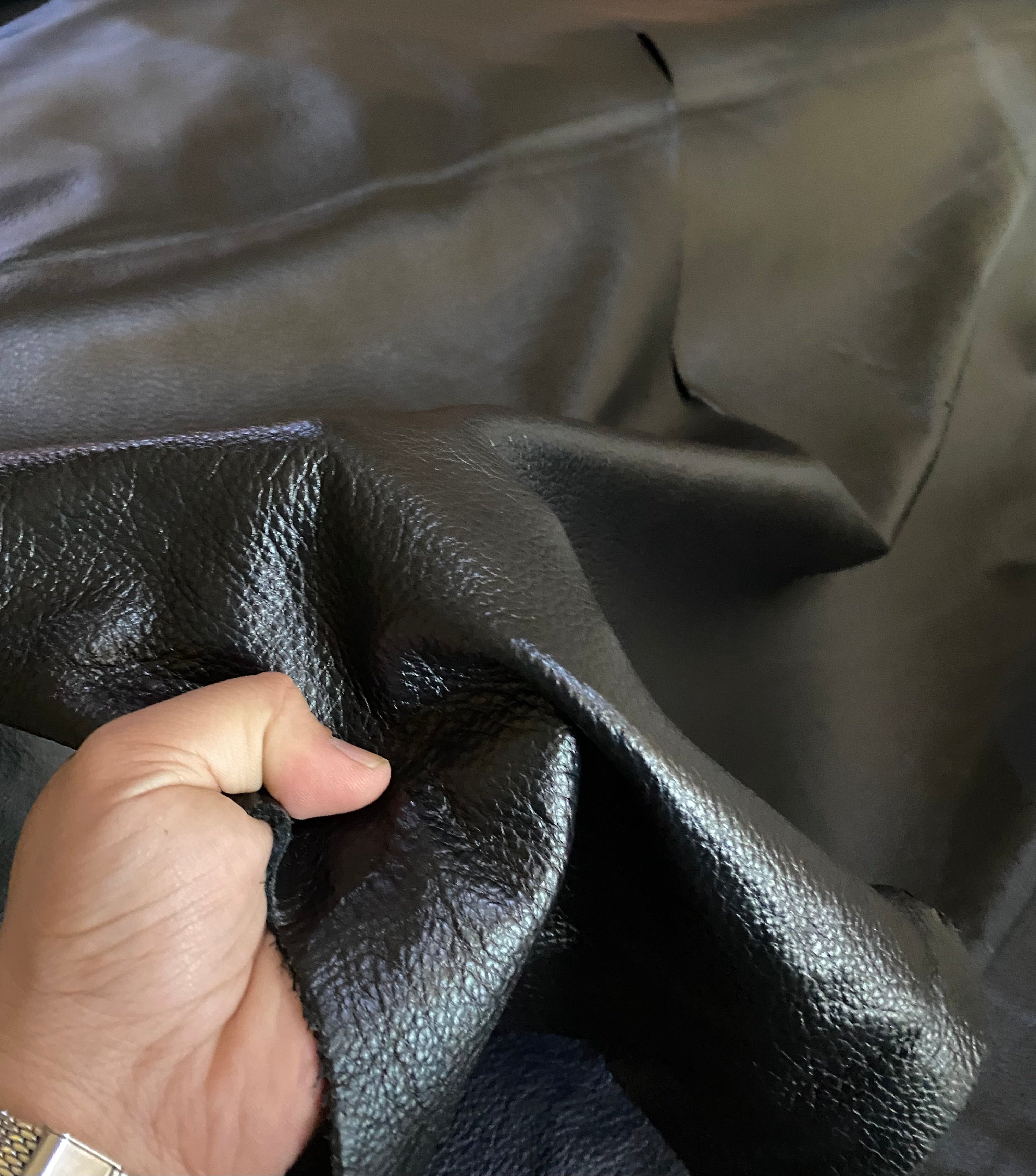 Prestige - Soft Pebbled Upholstery Cowhide